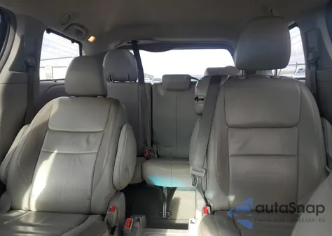 2015 Toyota Sienna Xle from USA, damaged, VIN 5TDYK3DC9FS568272